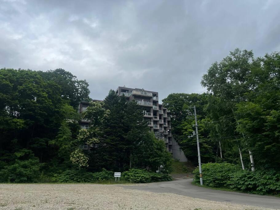 フューデイズコンドミニアム定山渓201号室 Apartamento Sapporo Exterior foto